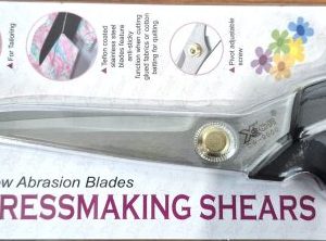 Dressmakers Shears 8.25" Lightweight Black Handle by Xsor
